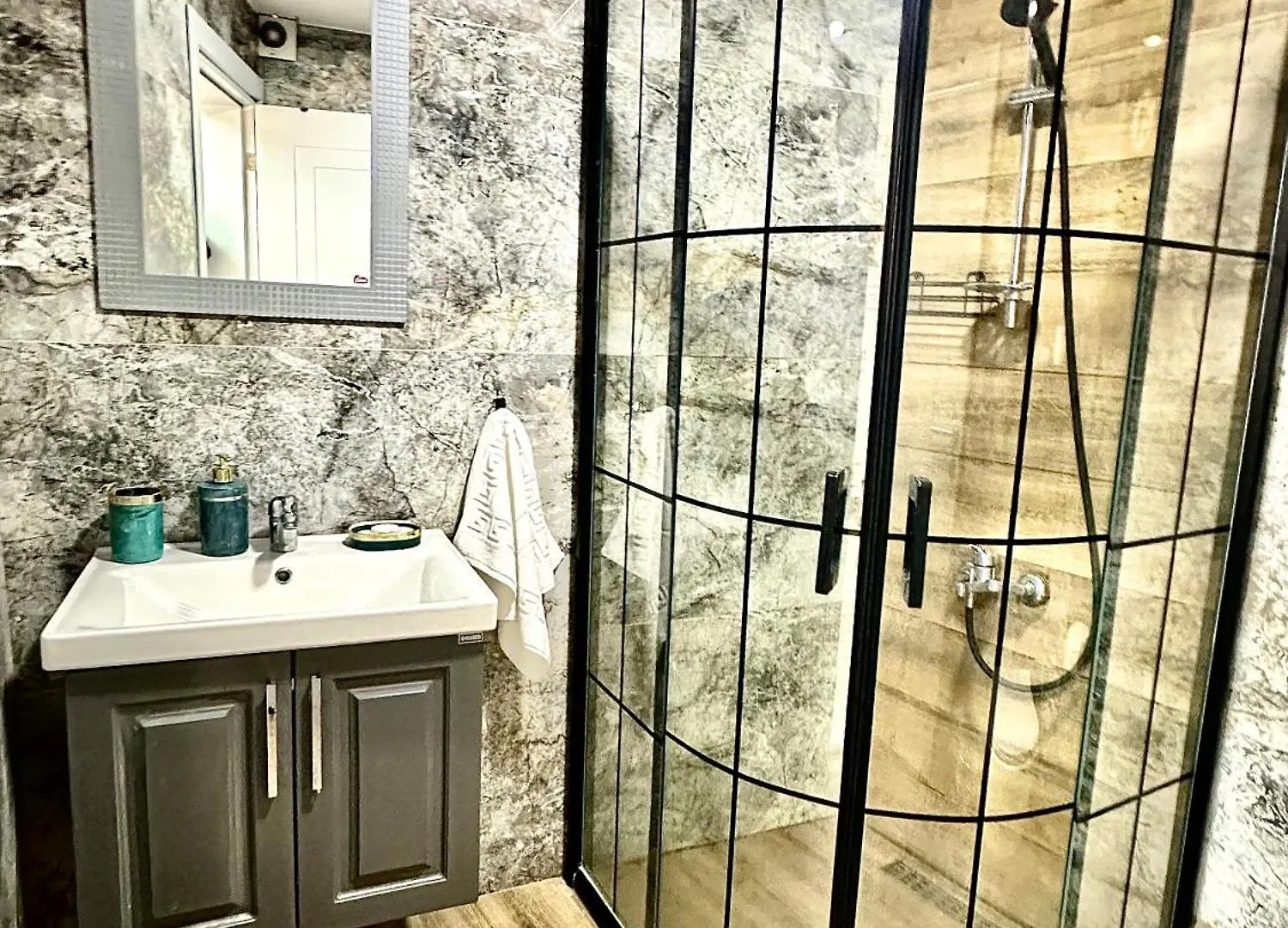 Ξενοδοχείο με διαμερίσματα Golden Vista Suit Hotel Taksim Κωνσταντινούπολη Τουρκία