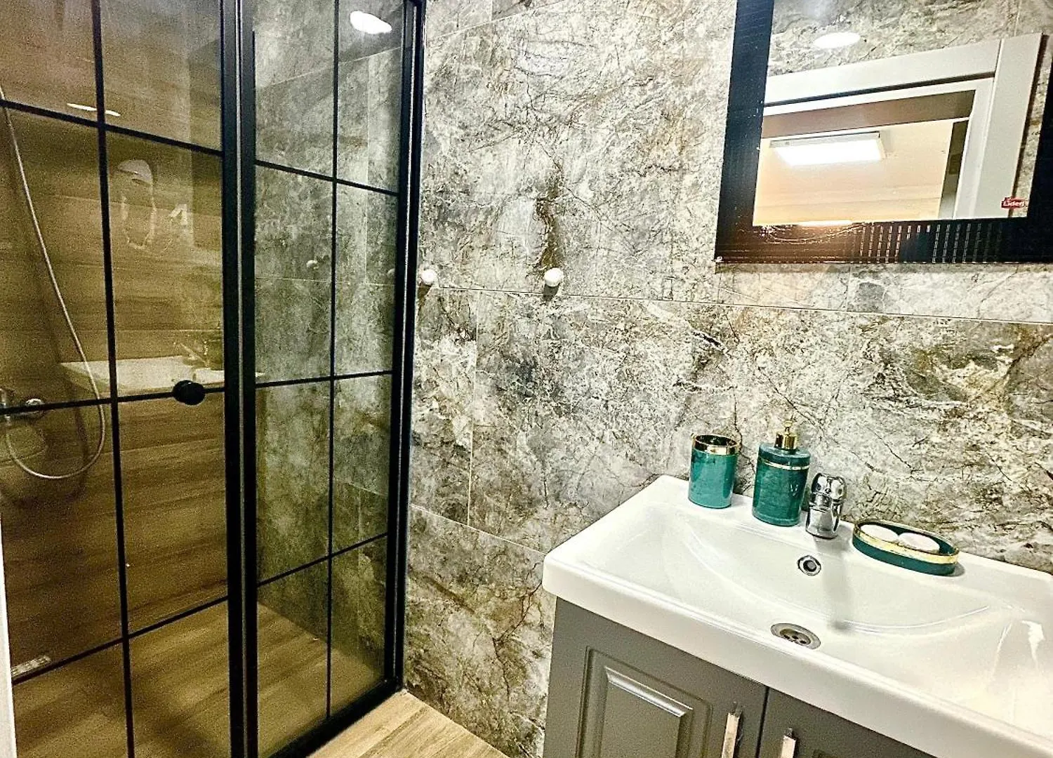 Ξενοδοχείο με διαμερίσματα Golden Vista Suit Hotel Taksim Κωνσταντινούπολη